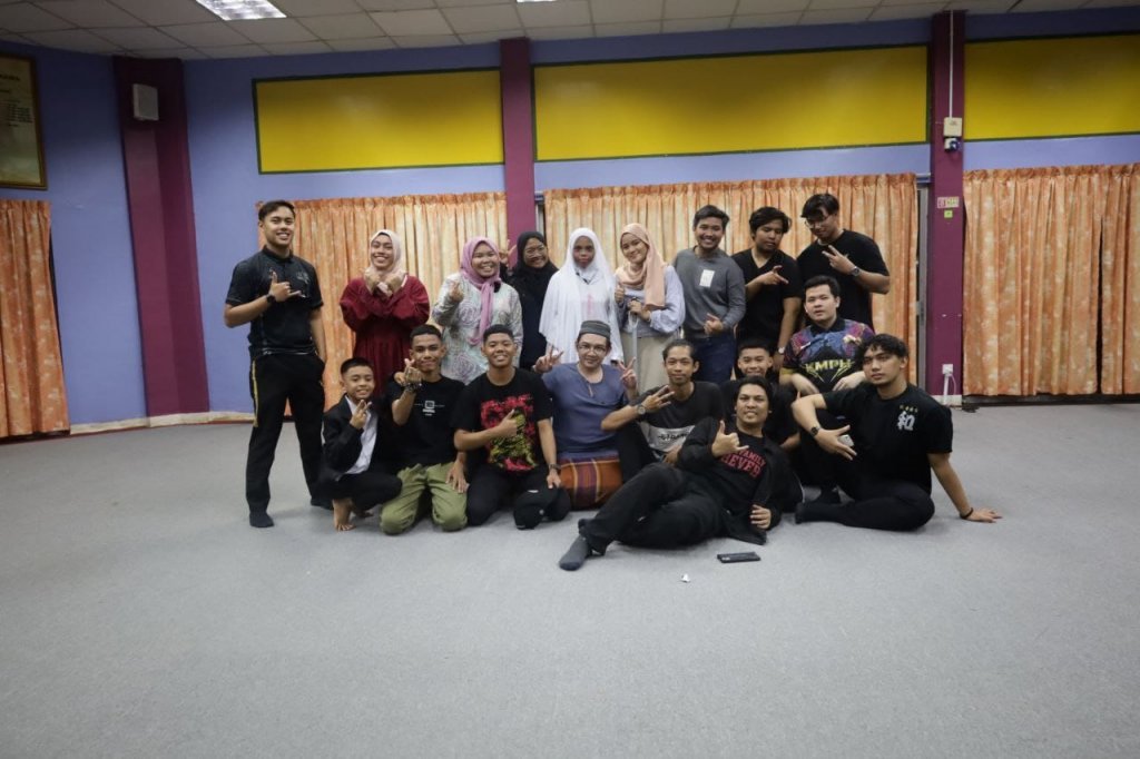teater amal jaalan.jpeg