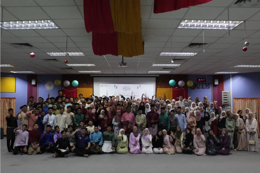 Screenshot 2023-06-27 194312.png