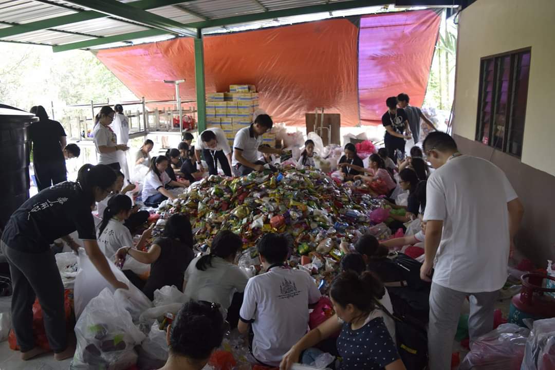 A mountain high of items