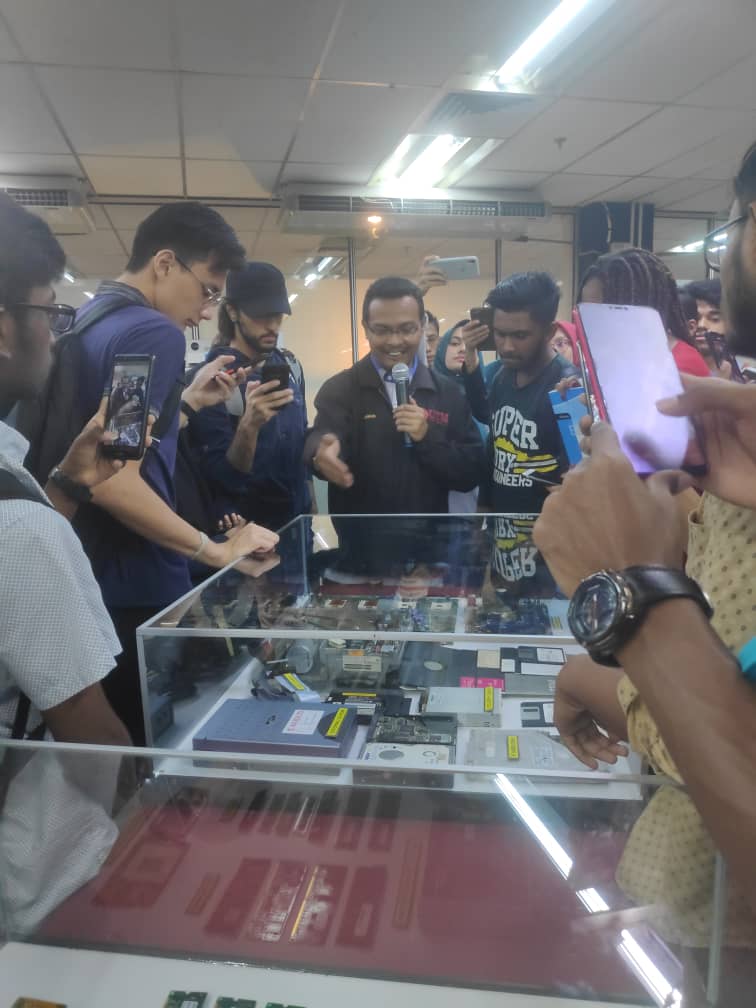 WhatsApp Image 2019-12-21 at 15.01.07 (4).jpeg