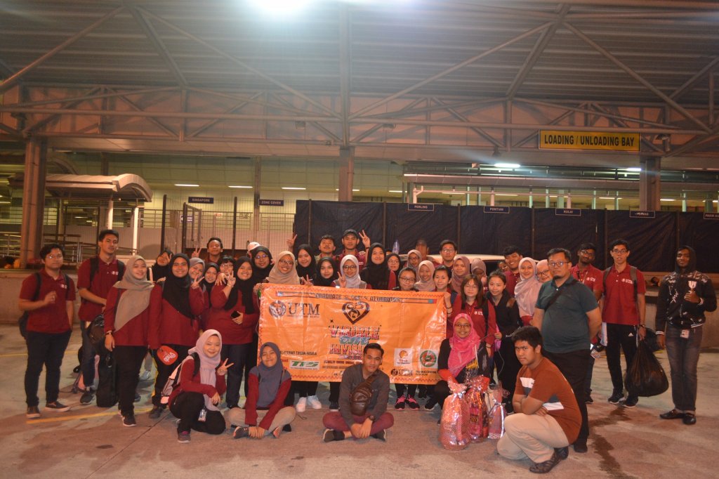 I volunteer myself to be a part of the group for this Gelandangan Project