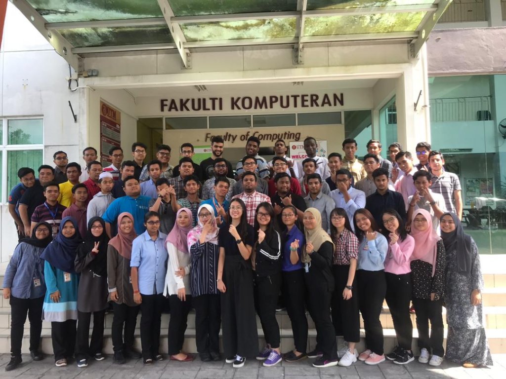 WhatsApp Image 2018-09-20 at 11.03.09 AM.jpeg